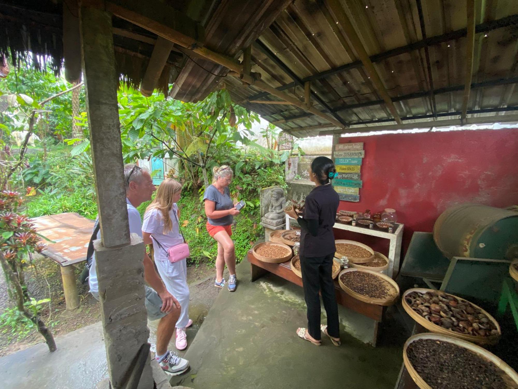 Badini Homestay 페무테란 외부 사진